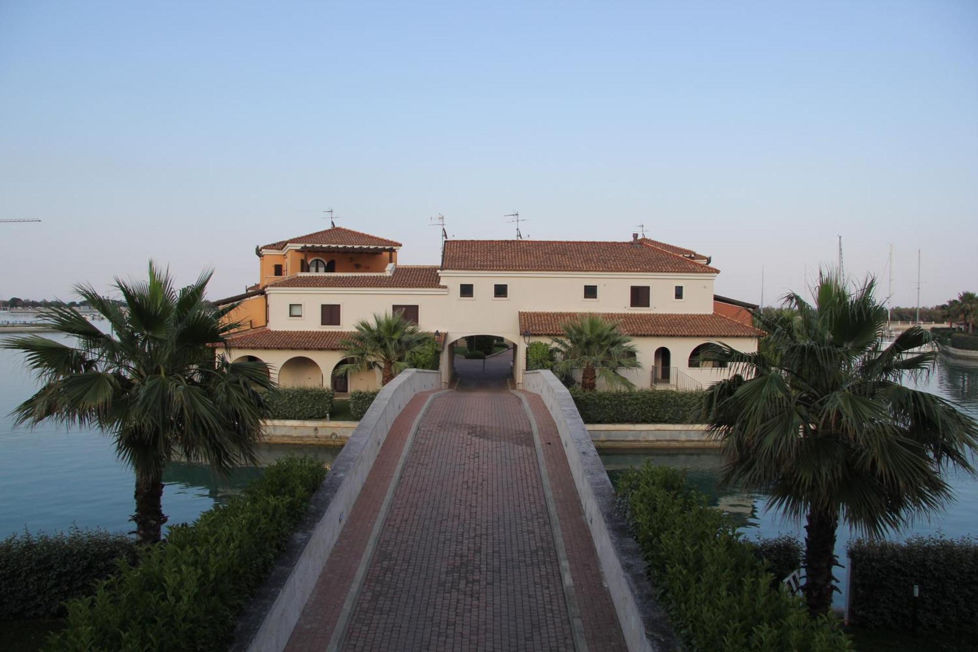 Marinagri Resort Policoro Rum bild